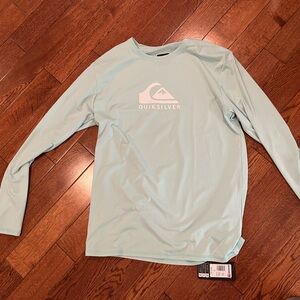 Men’s Quicksilver Long Sleeved Tee